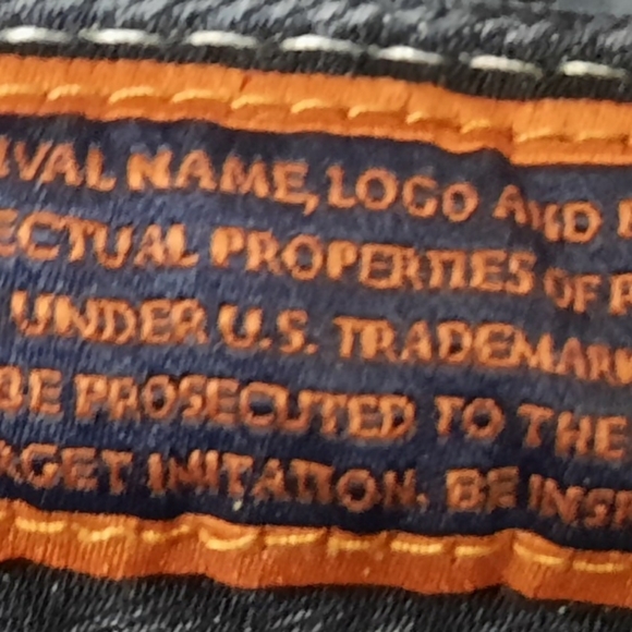 Rock Revival Jeans - Picture 2 of 11